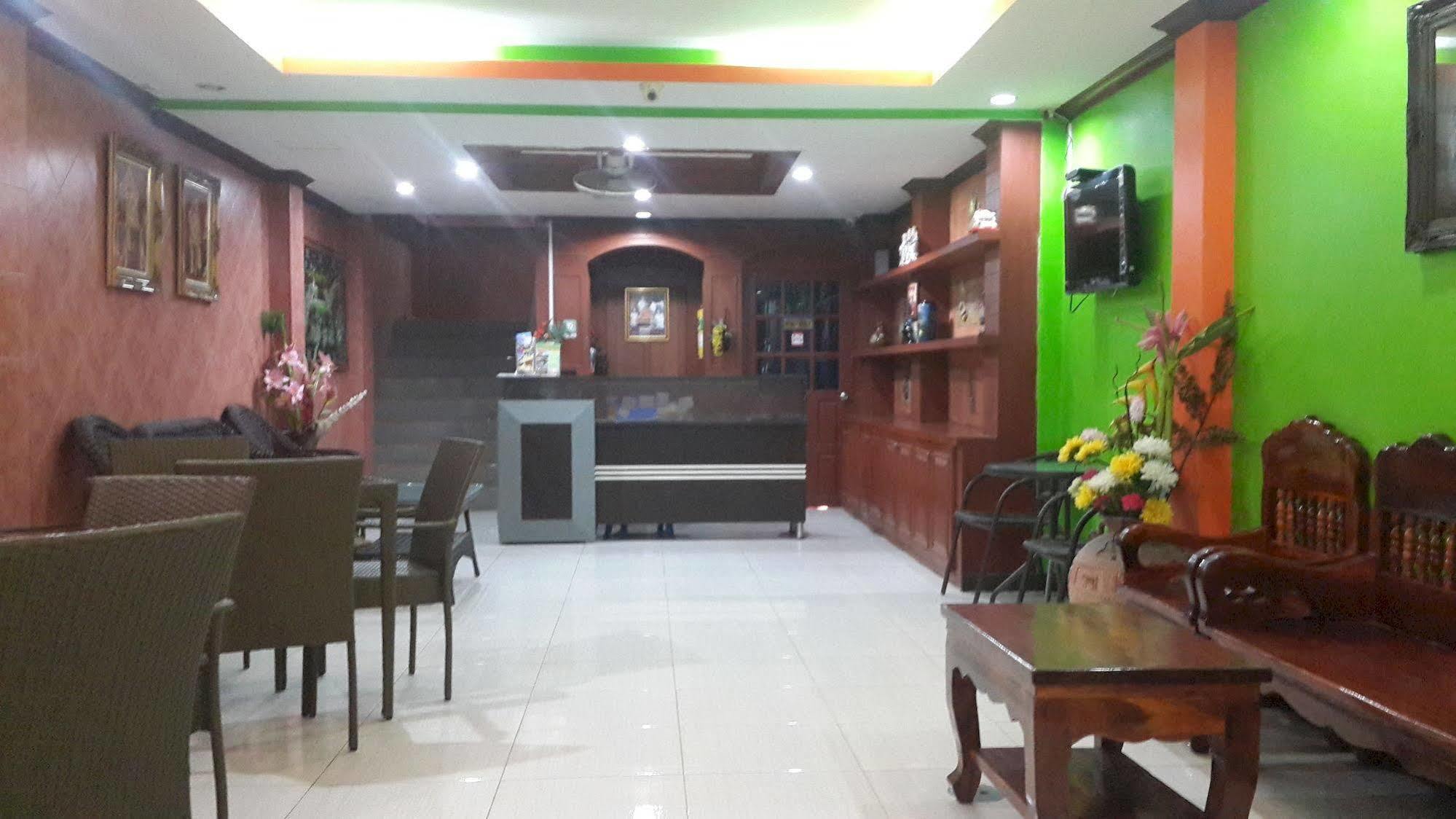 بيت الشباب سيلا باتونغ Patong المظهر الخارجي الصورة